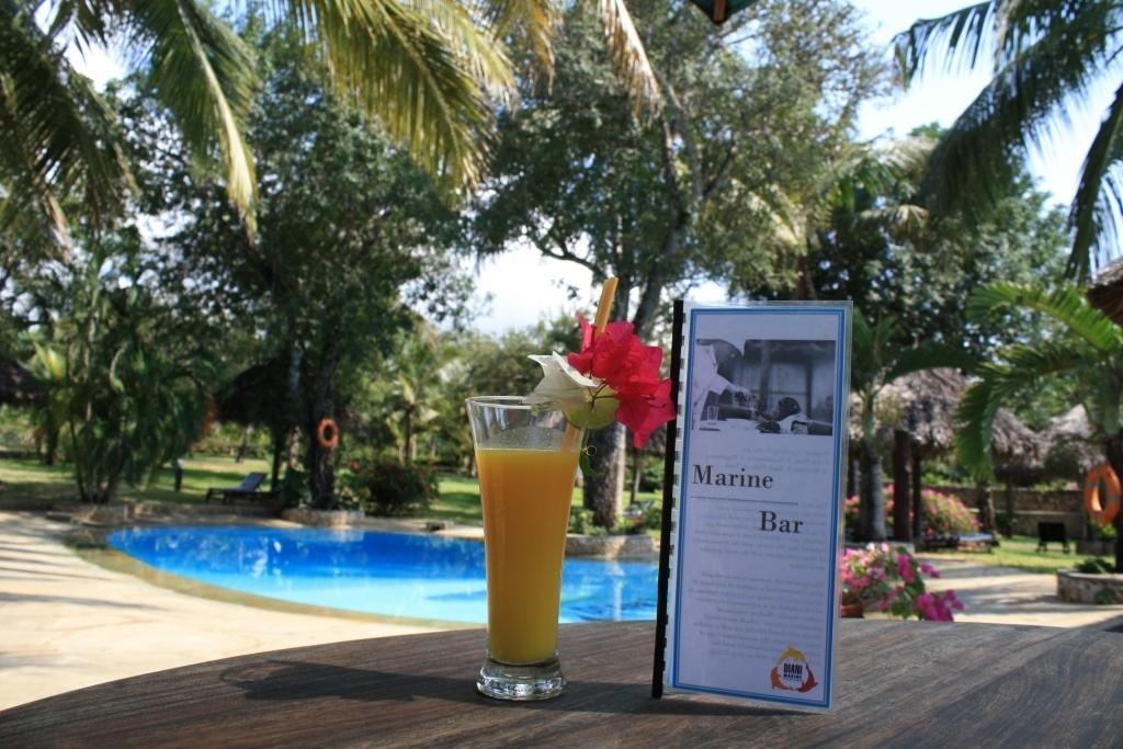 Diani Marine Divers Village Diani Beach Bagian luar foto